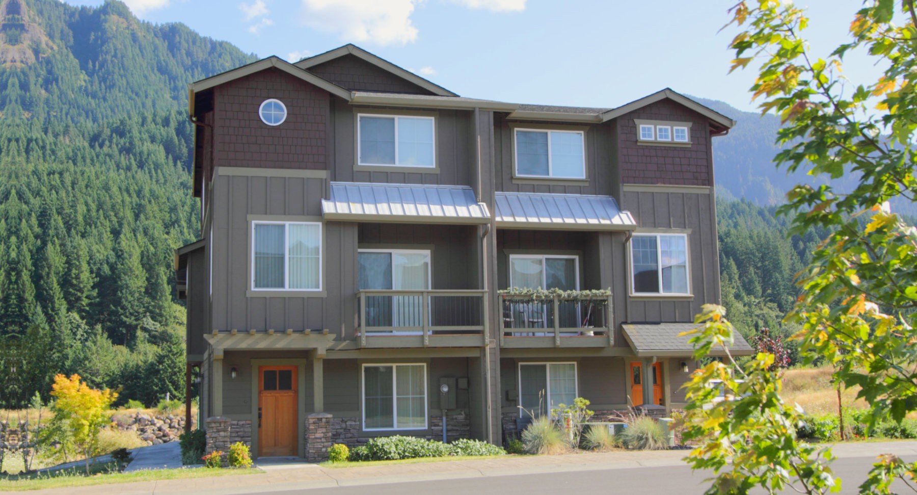 Two apartment house